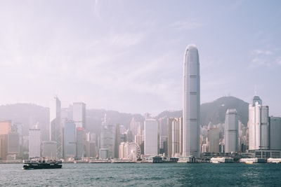 香港企业家精神的传承与新时代的机遇