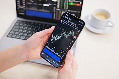 七、境外投资备案的典型案例分析