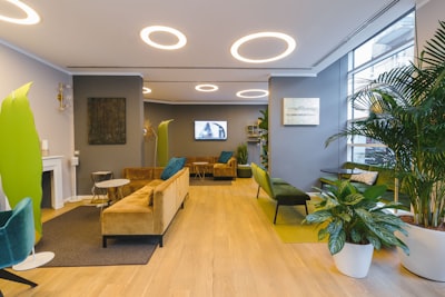 如何选择合适的注册代理机构