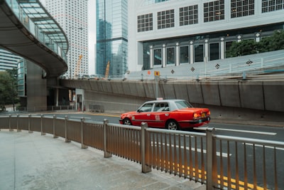 申请流程：一步步迈向香港梦
