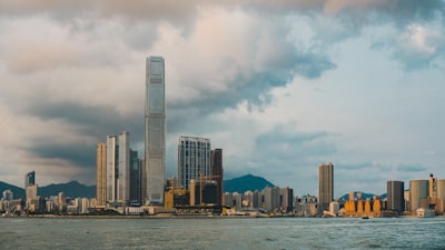 专才计划的优势与挑战