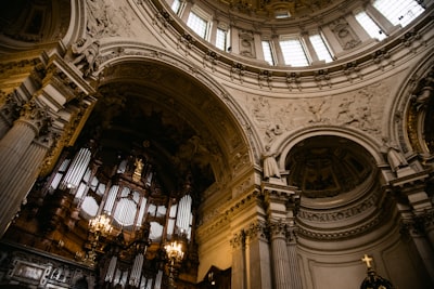 公司类型的选择：量身定制您的企业架构